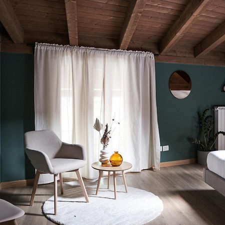 Charmescape Oldtown - 6 Min Walk To Berninaexpress Apartment Tirano Exterior photo