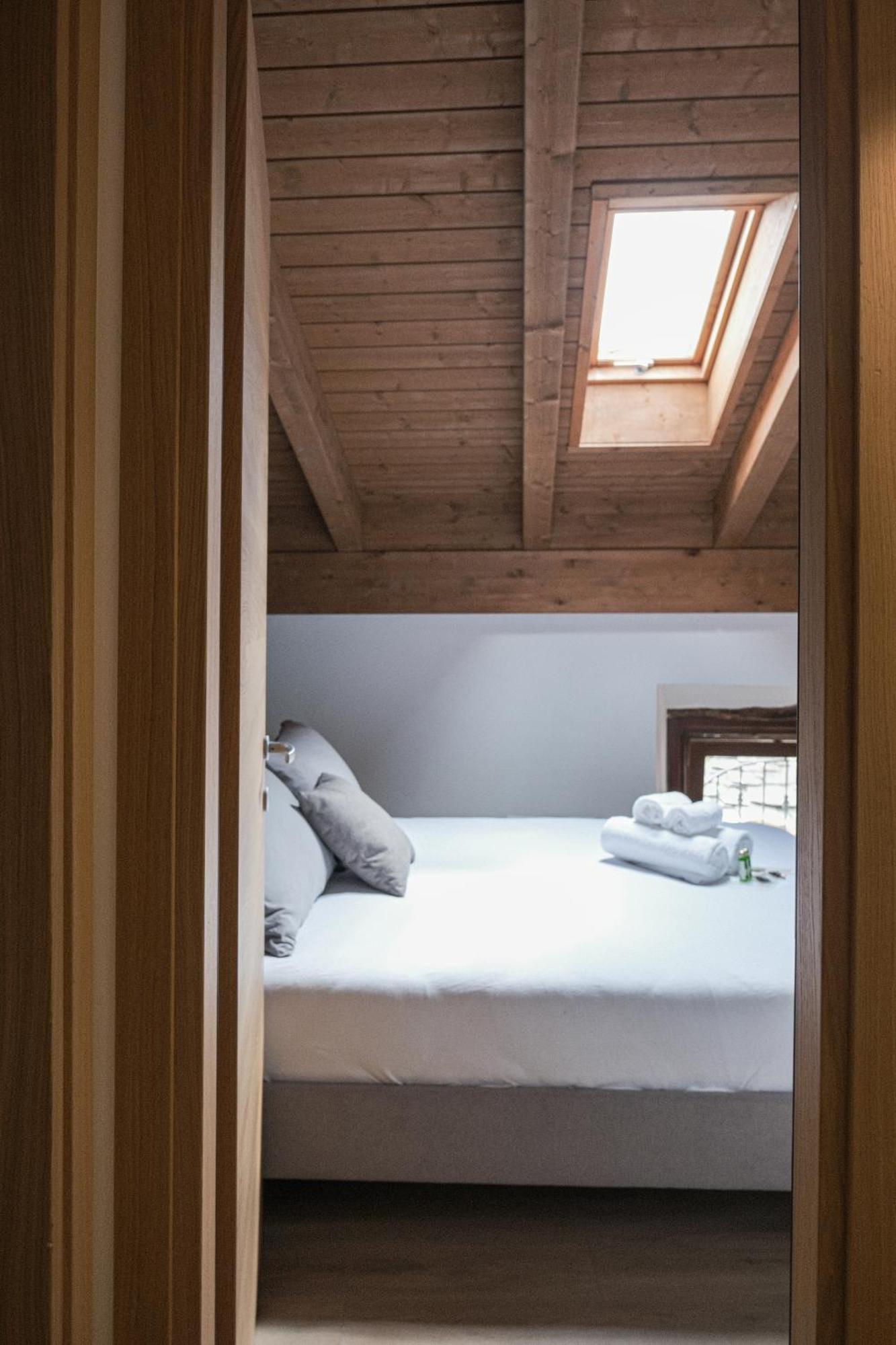 Charmescape Oldtown - 6 Min Walk To Berninaexpress Apartment Tirano Exterior photo